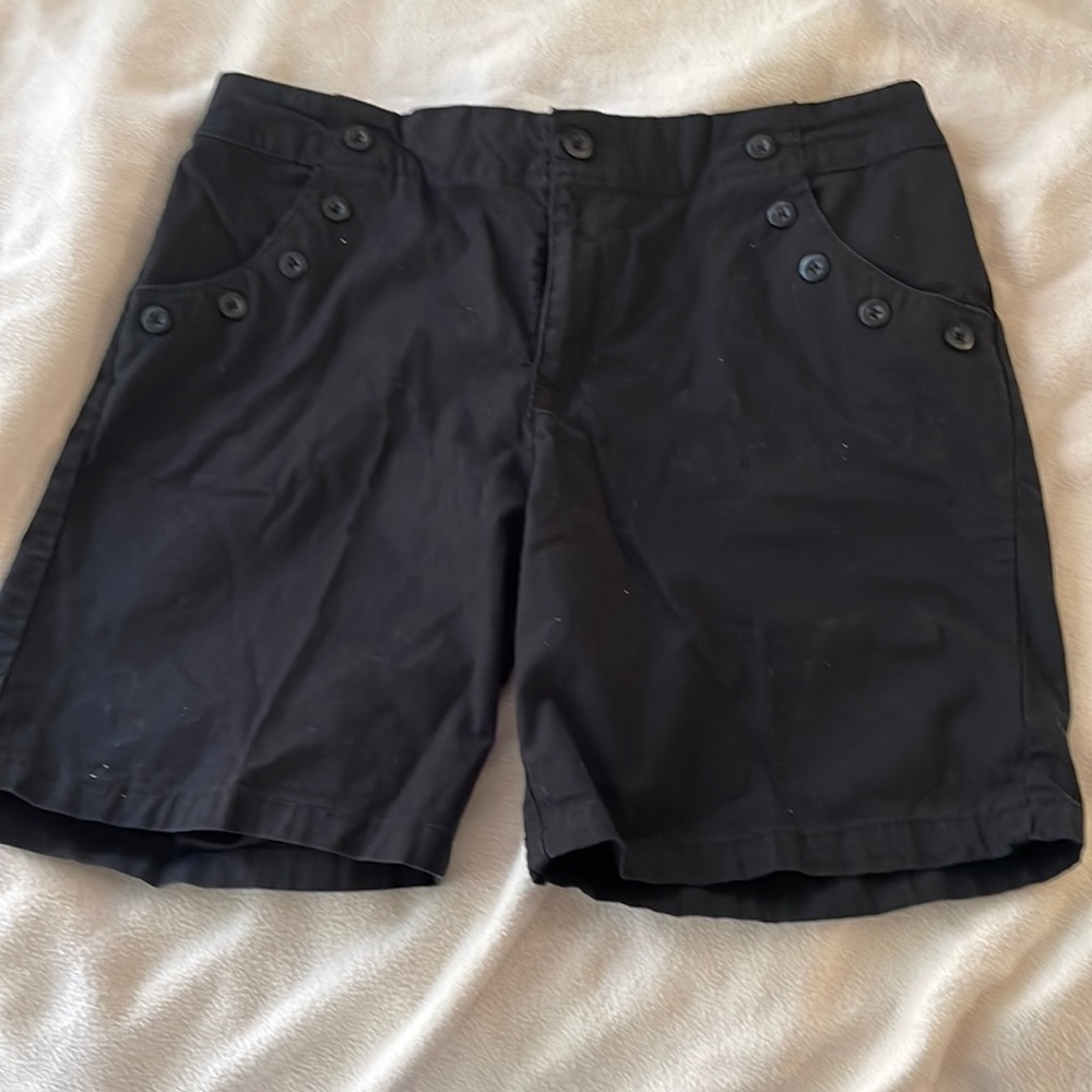 Joseph A Cute black shorts 12p